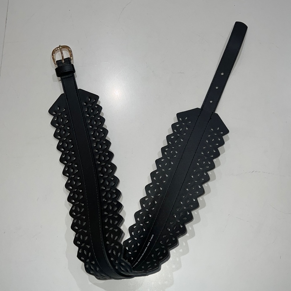 H&M thick black ribbed belt